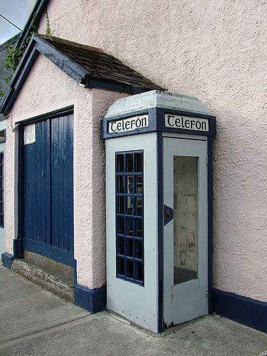 phone_box.jpg